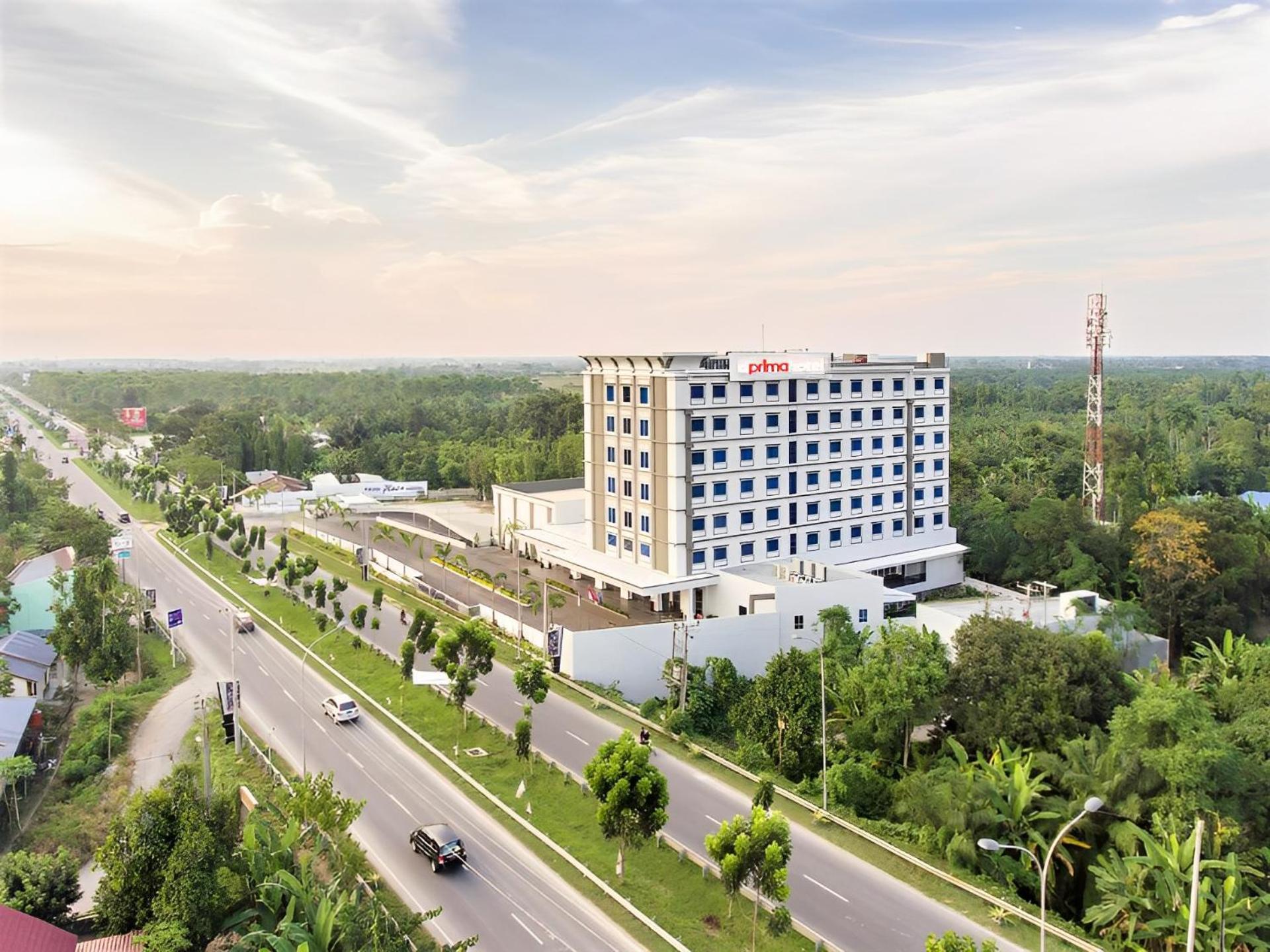 D'Primahotel Kualanamu Airport Medan Exterior photo